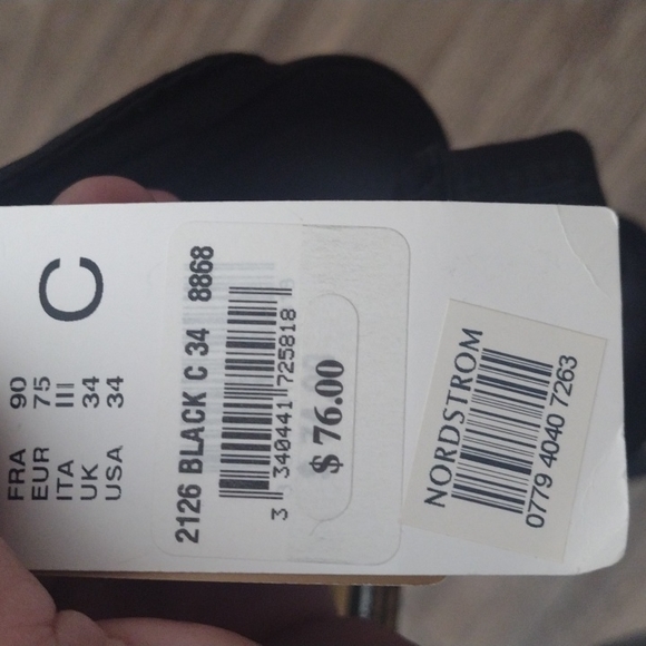 Bra - Picture 3 of 3